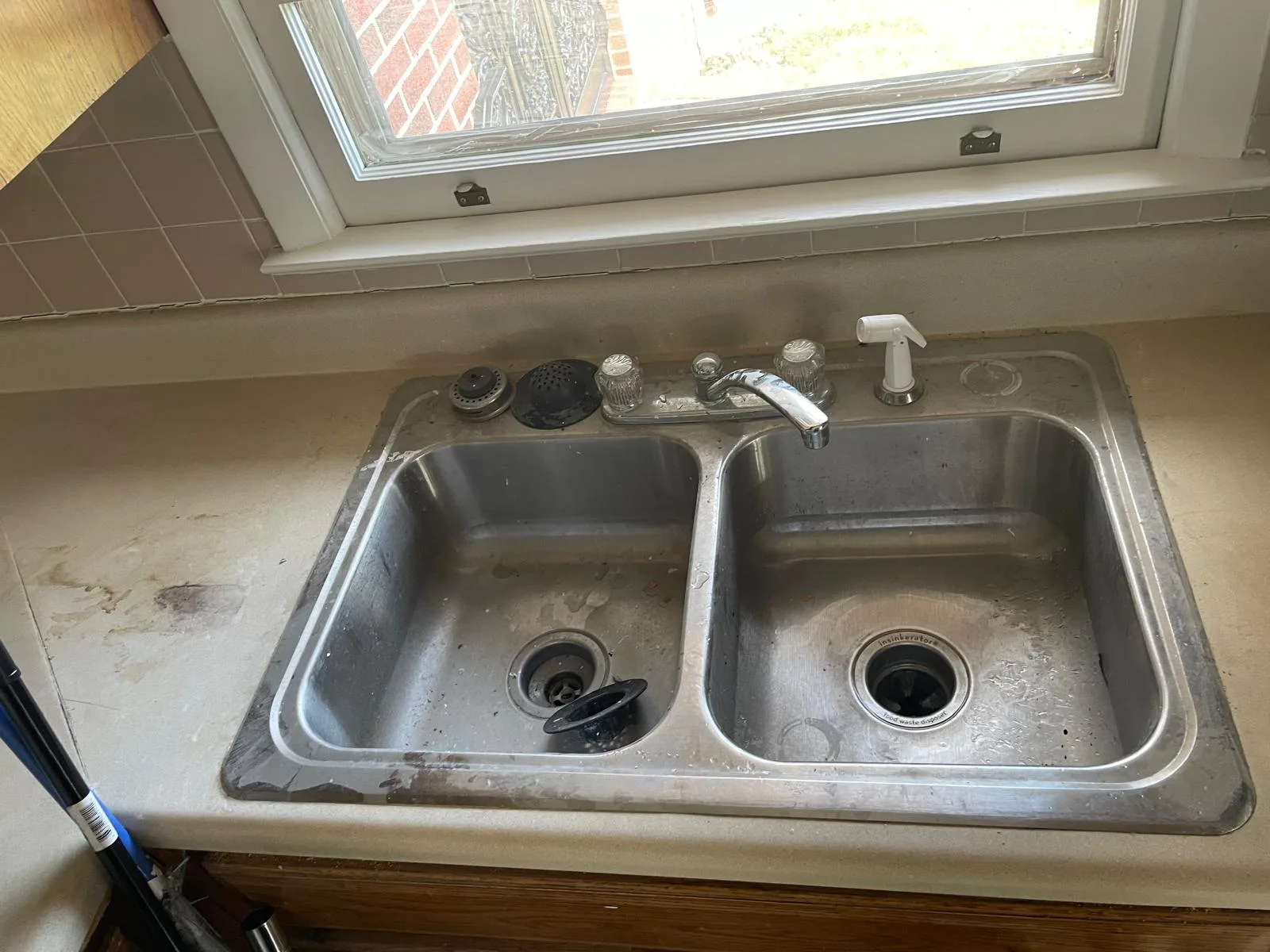 Before cleaning: Kitchen Sink